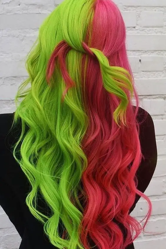 2024’s Vibrant Spring Hair Colors: Electrify Your Look with Trendy Hues