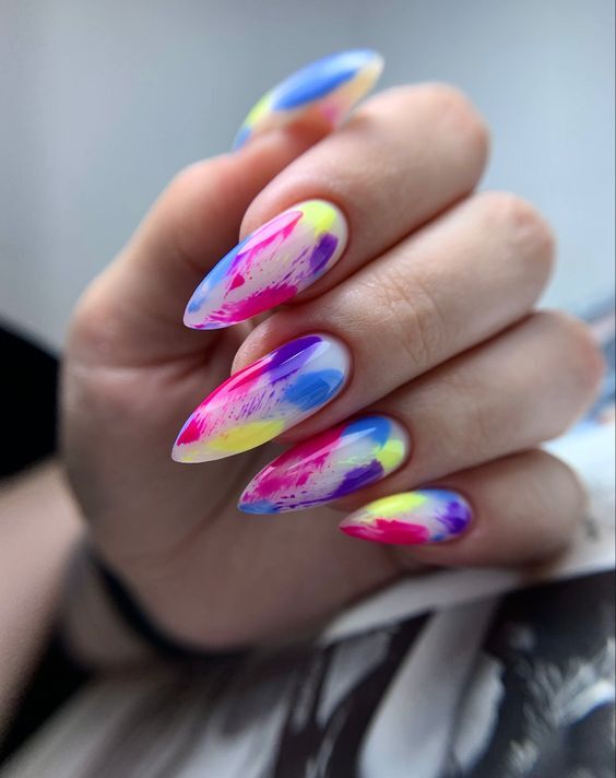 Fresh Summer Gel Nails 2024 | Vibrant & Chic Manicure Trends