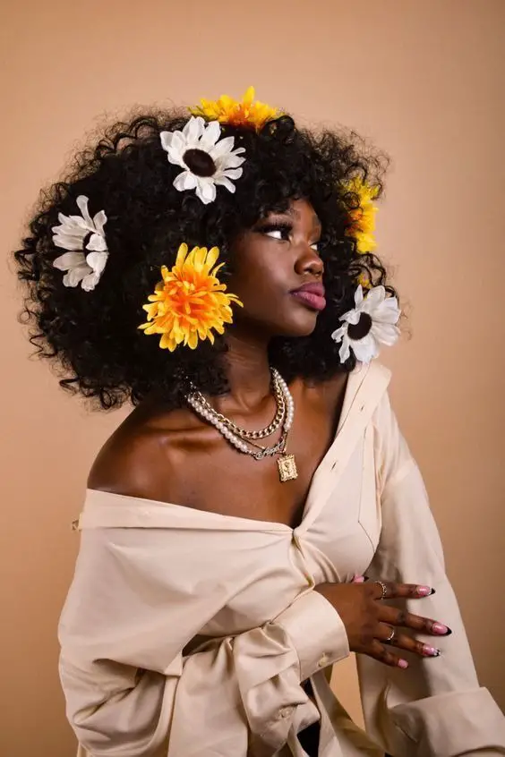 Embrace 2024’s Top Black Women Hairstyles: Braids, Curls, & Natural Chic