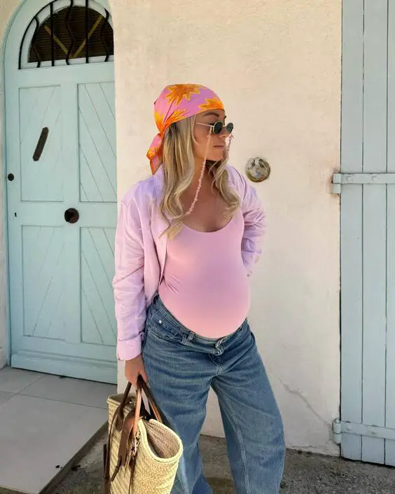 23 Summer Maternity Styles: Trendy & Comfortable Outfits for Moms-to-Be