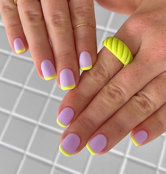 22 Summer Nails 2024: Short, Chic Styles for Fun & Elegant Looks