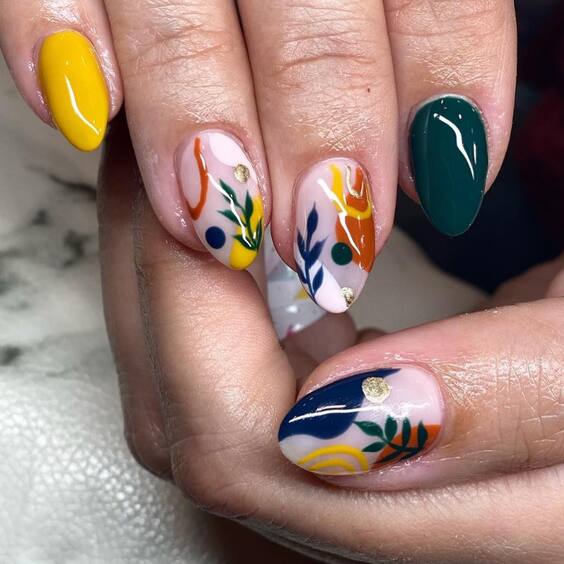 22 Stunning Fall Nail Designs to Elevate Your Autumn Style