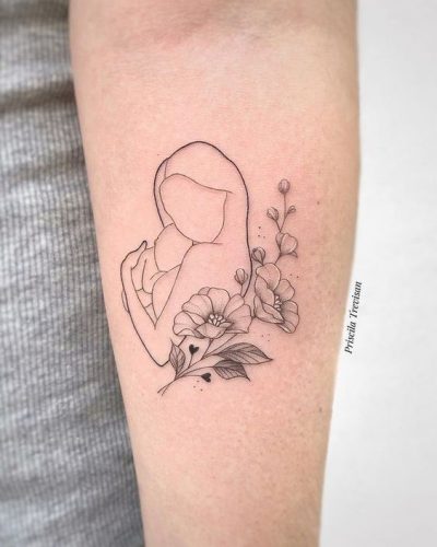 20 Unique Motherhood Tattoos for 2025: Embrace Maternal Bonds with Artistic Ink