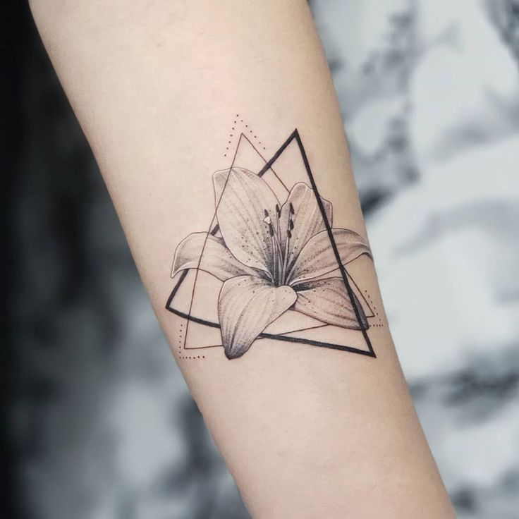 24 Lily Flower Tattoos Ideas: Stunning Designs and Symbolism