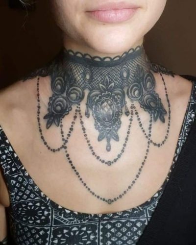 29 Stylish Neck Tattoo Ideas for Women